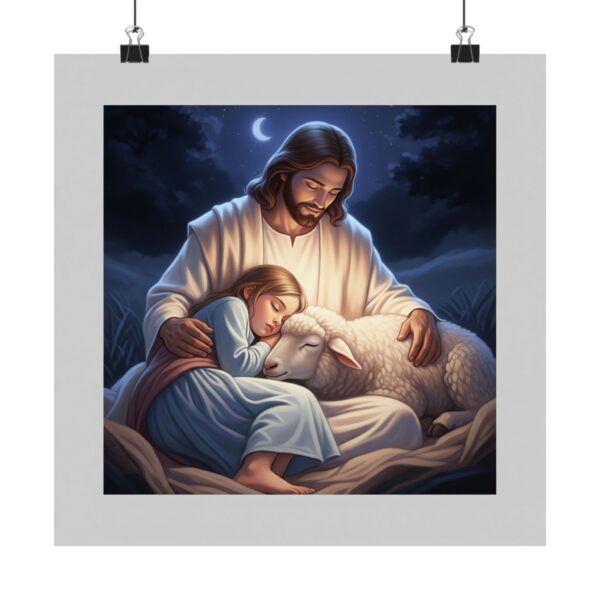 Matte Poster I Meisje slaapt veilig bij Jezus I Rustgevend I Kinderkamer - Afbeelding 5