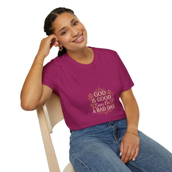 T-Shirt I God is good even on a bad day I Diverse kleuren I Cadeau - Afbeelding 5