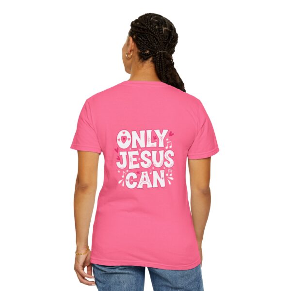 T-shirt I Only Jesus Can I Zwart en Roze - Afbeelding 6