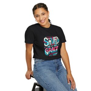 Grafisch T-shirt I Saved by Grace I Unisex T-shirt I Kleurrijk