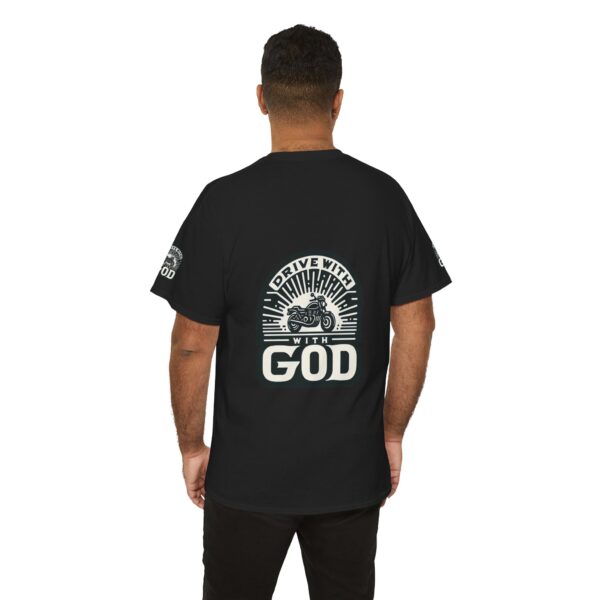 T-Shirt I Drive with God I Unisex I Motor I Diverse kleuren - Afbeelding 3