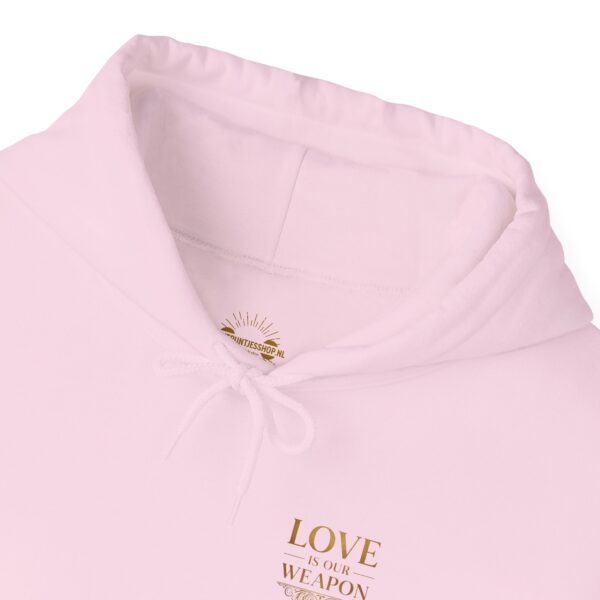 Hoodie I Love is our weapon I Unisex I Gold I Dagelijkse kleding I Diverse kleuren - Afbeelding 12